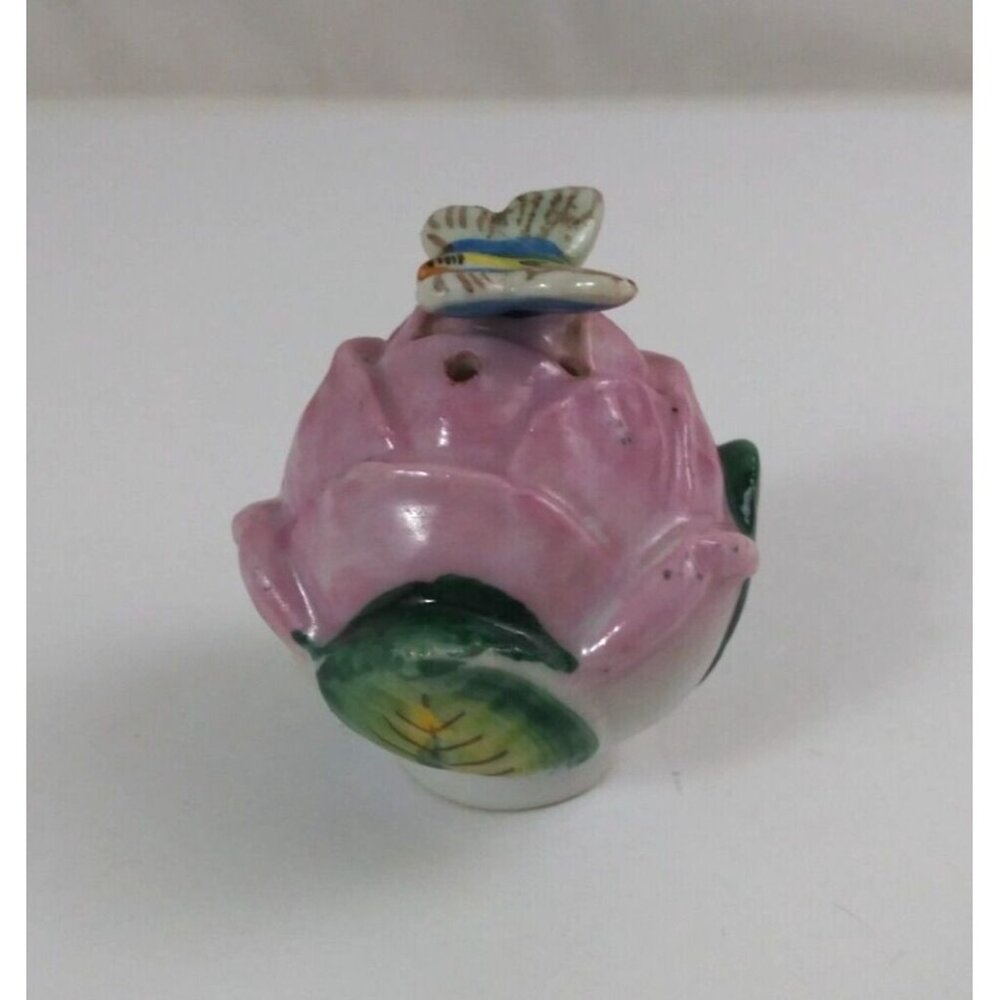 Vintage Butterflies On Rose Buds Under Archway 2.25" Salt & Pepper Shakers Japan - Picture 5 of 16